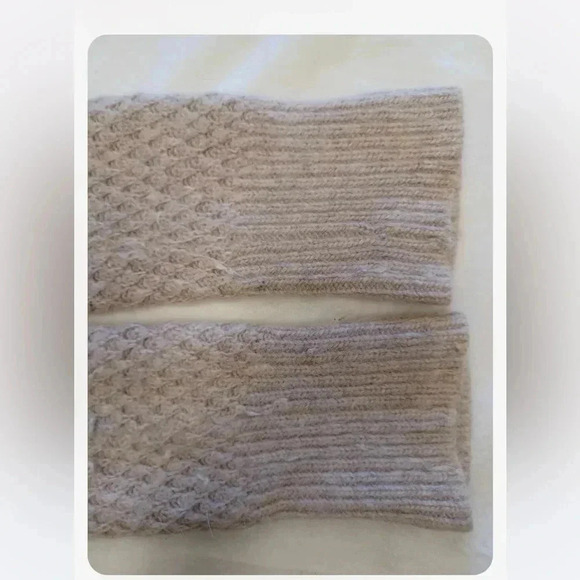 Kenar Angora Rabbit Hair Blend Oatmeal Ooen Cardigan Size Small - Picture 7 of 7